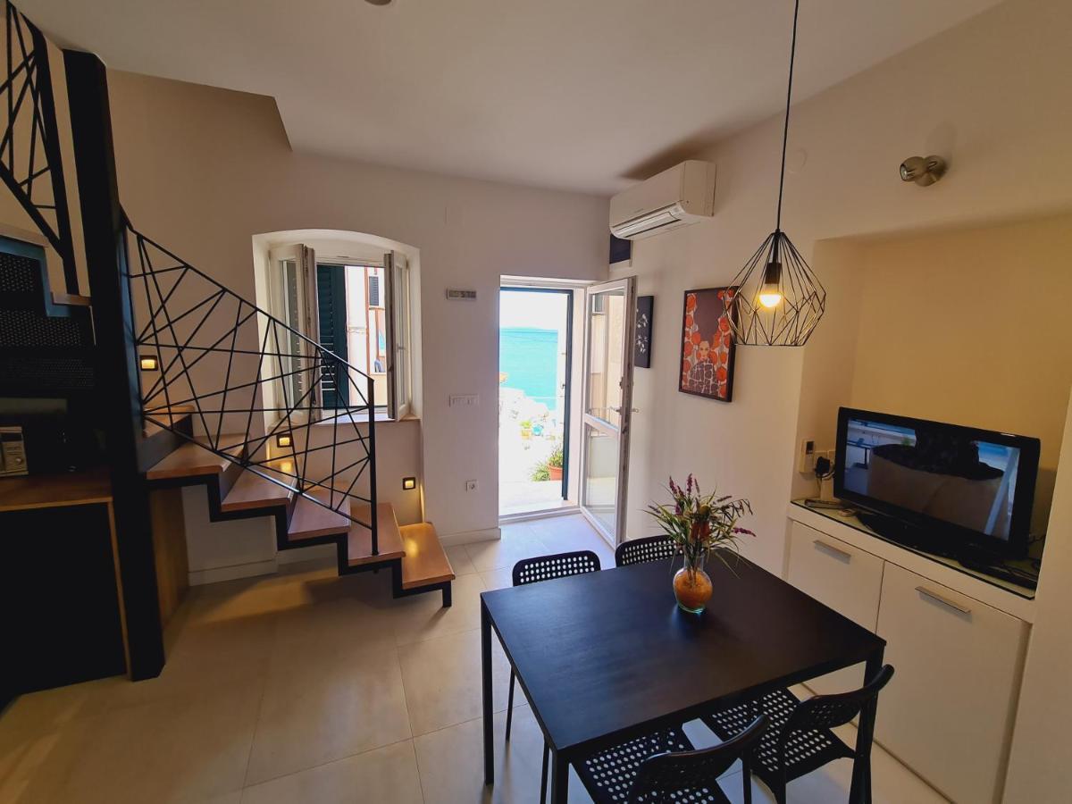 Beach Apartment Renco Sumpetar Eksteriør bilde