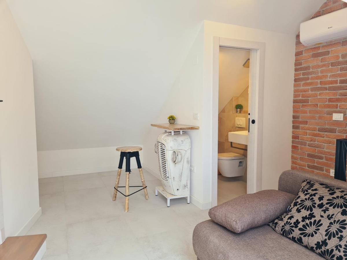 Beach Apartment Renco Sumpetar Eksteriør bilde