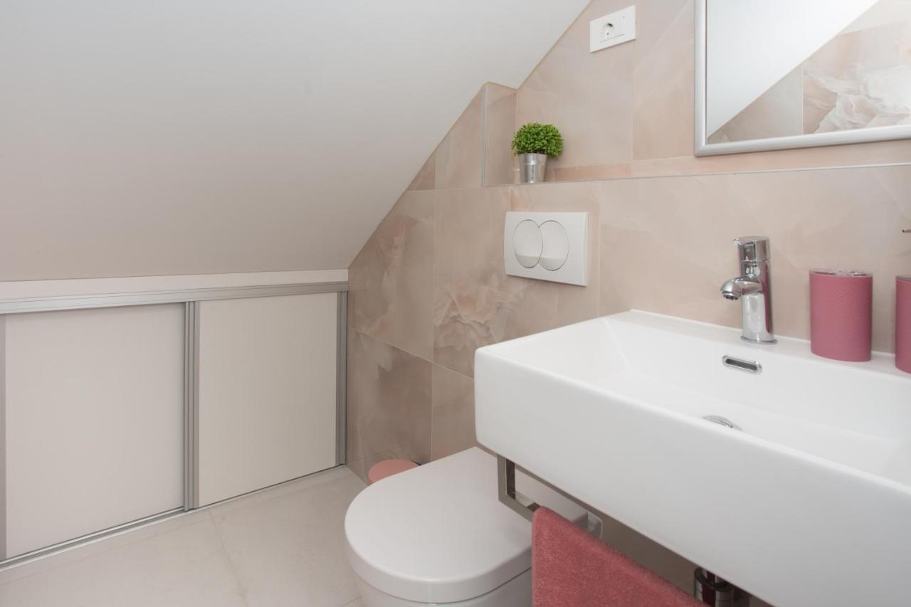 Beach Apartment Renco Sumpetar Eksteriør bilde