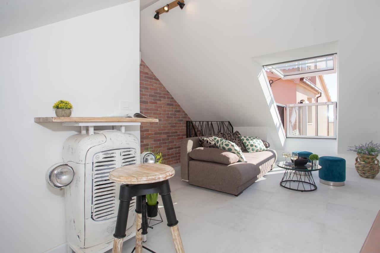 Beach Apartment Renco Sumpetar Eksteriør bilde