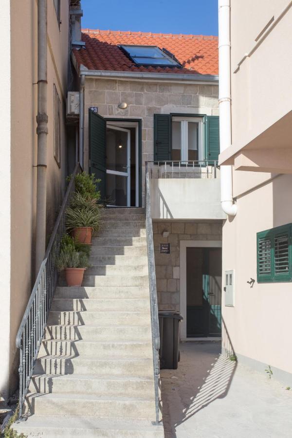 Beach Apartment Renco Sumpetar Eksteriør bilde